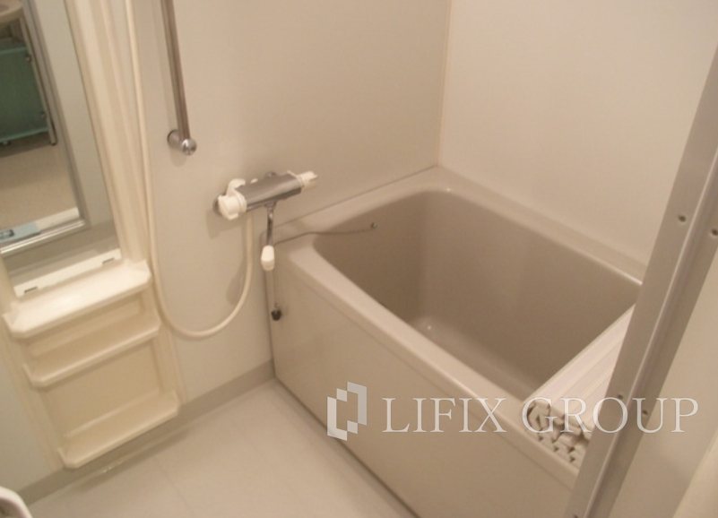 バス・シャワールーム　風呂