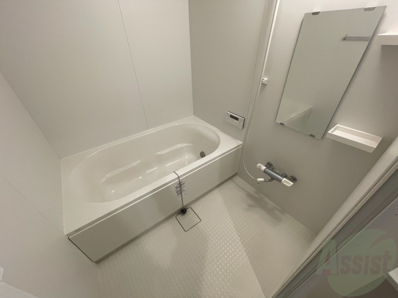 バス・シャワールーム　お風呂になります。一日の疲れを癒してくださいね。