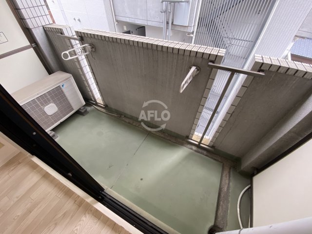 バルコニー　ロイヤルハイツ梅田II　バルコニー