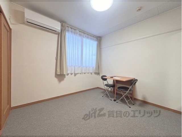 居室・リビング　洋室