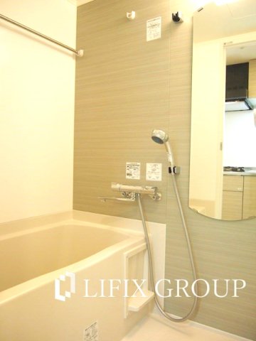 バス・シャワールーム　風呂