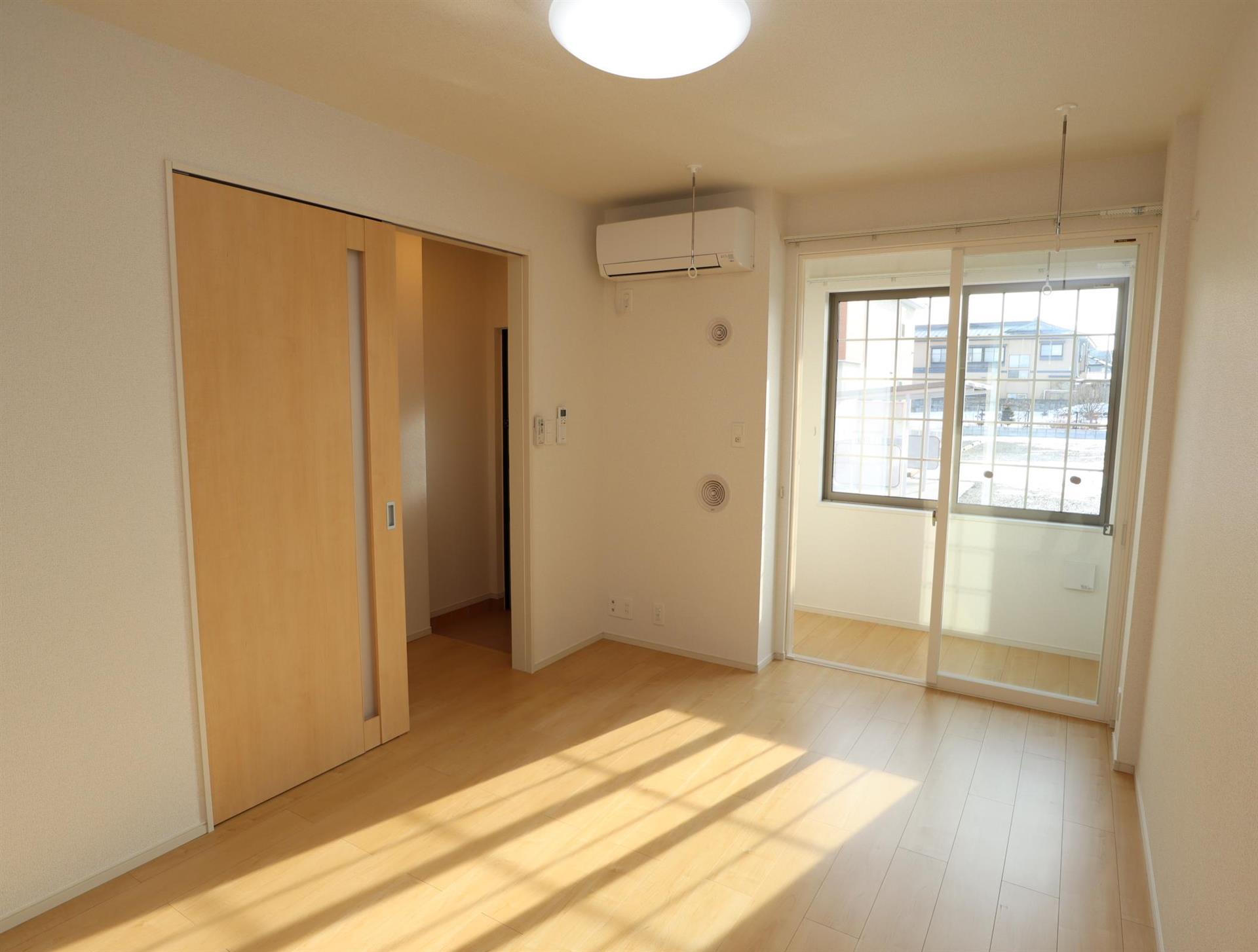 居室・リビング　リビング