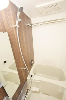 バス・シャワールーム　別部屋参考写真