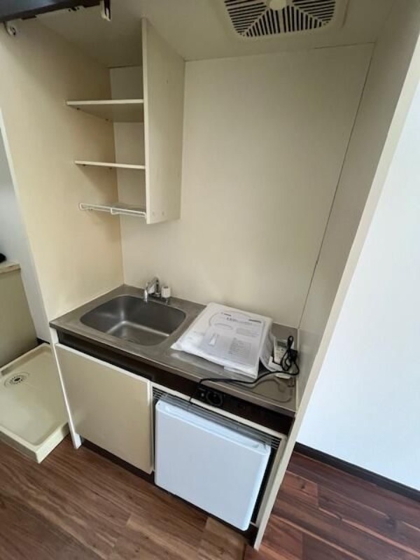 キッチン　同物件別室写真