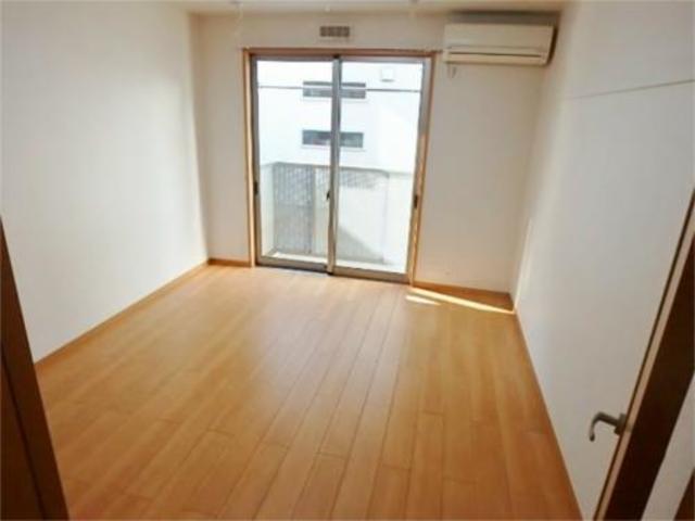 その他部屋・スペース　明るいお部屋です