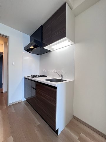 キッチン　コンパクトなキッチンで掃除もラクラク