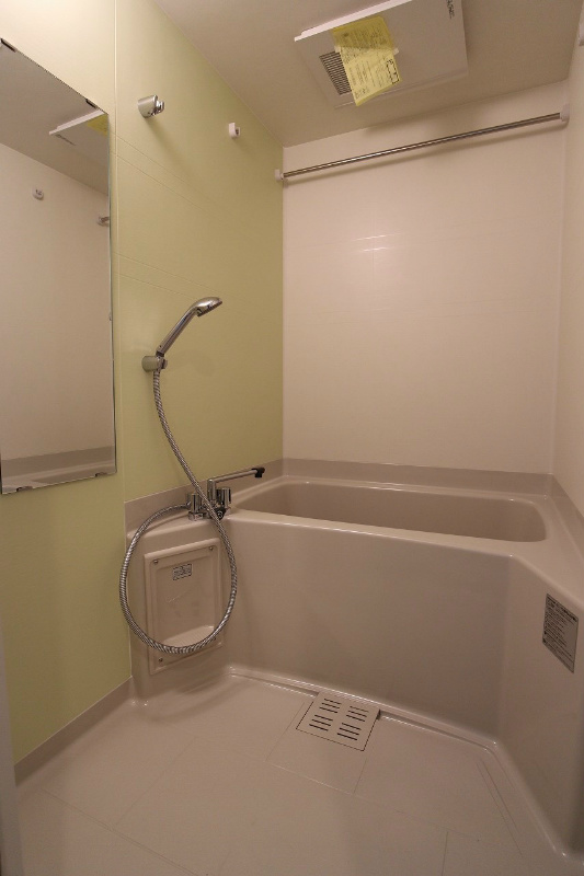 バス・シャワールーム　浴室乾燥機付