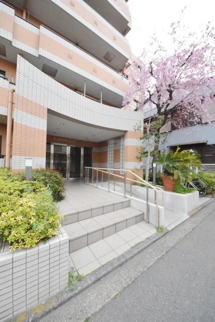 エントランス　★エントランス★