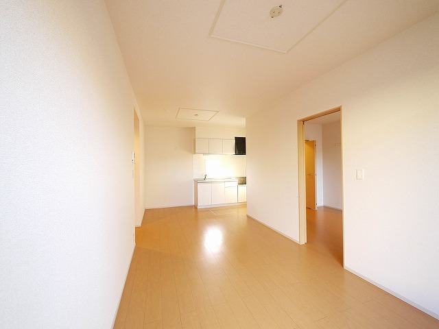 居室・リビング　きれいな洋室です