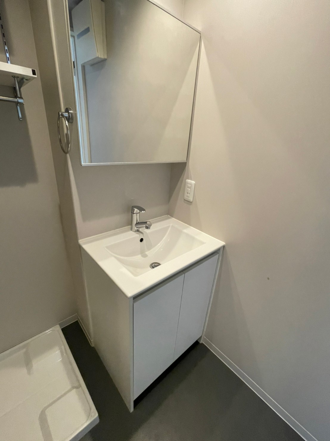 洗面設備　同じタイプ同じモデルを使用