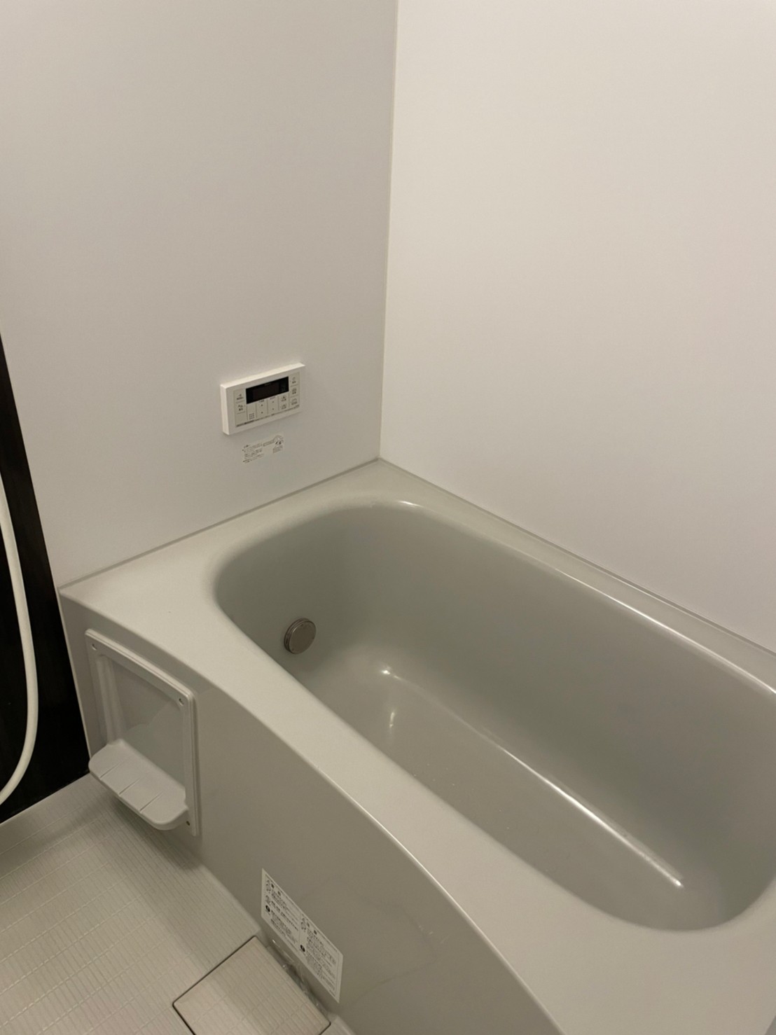 バス・シャワールーム　同じタイプ同じモデルを使用