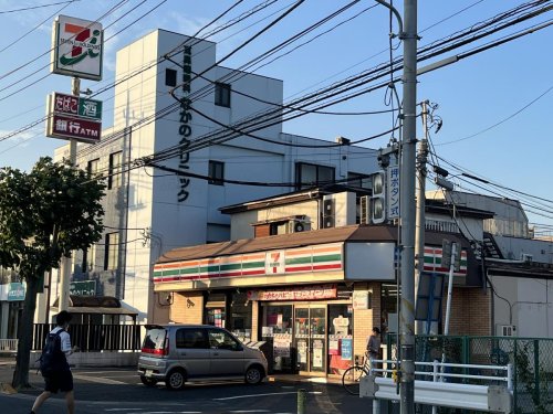 コンビニ　セブンイレブン 千葉末広店（コンビニ）まで404m