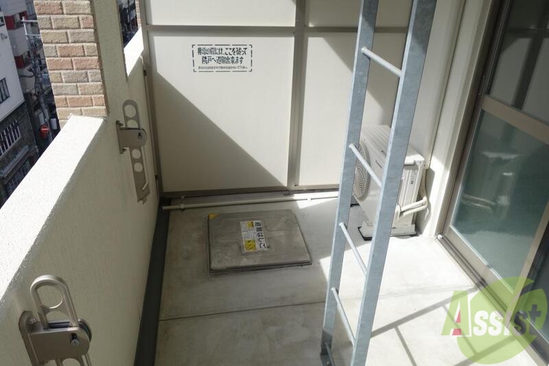 バルコニー　広々としたベランダとなっております！