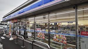 コンビニ　ローソン総社中央五丁目店（コンビニ）まで366m