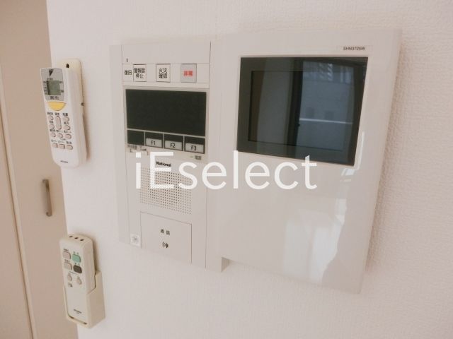 セキュリティ　来訪者の分かるインターホン。