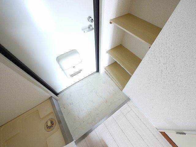 玄関　ゆったりとした玄関です