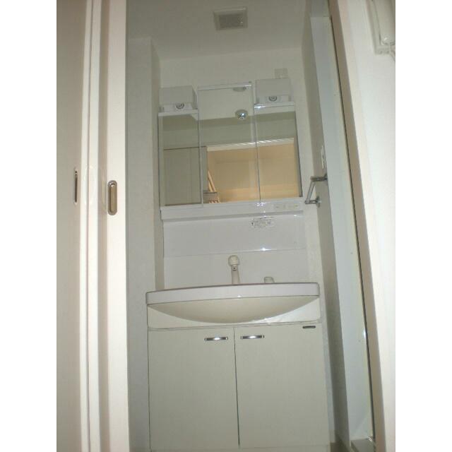 洗面設備　別部屋同仕様タイプ