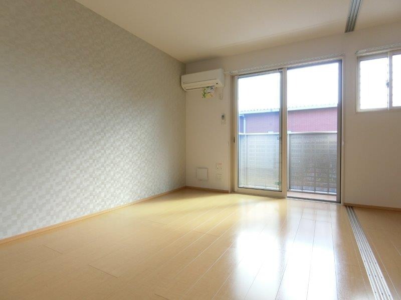 居室・リビング　図面と現状に相違がある場合には現状を優先