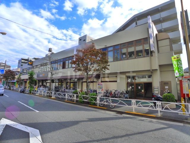 スーパー　株式会社グルメシティ関東/立花団地店（スーパー）まで420m