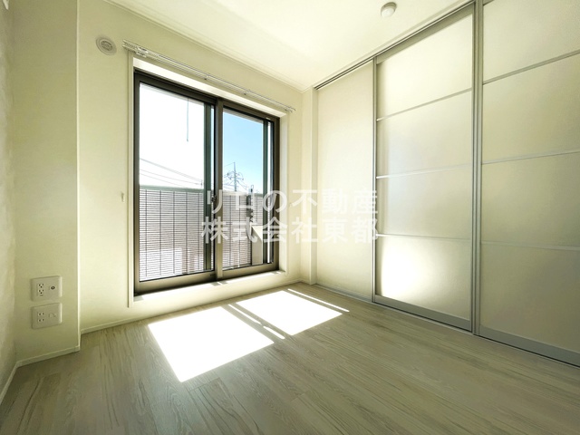 その他部屋・スペース　窓から暖かな日差しが入ります♪