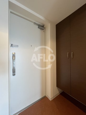 玄関　Luxe新大阪α　玄関