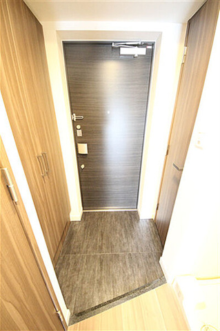 玄関　※同施工会社のイメージ写真※