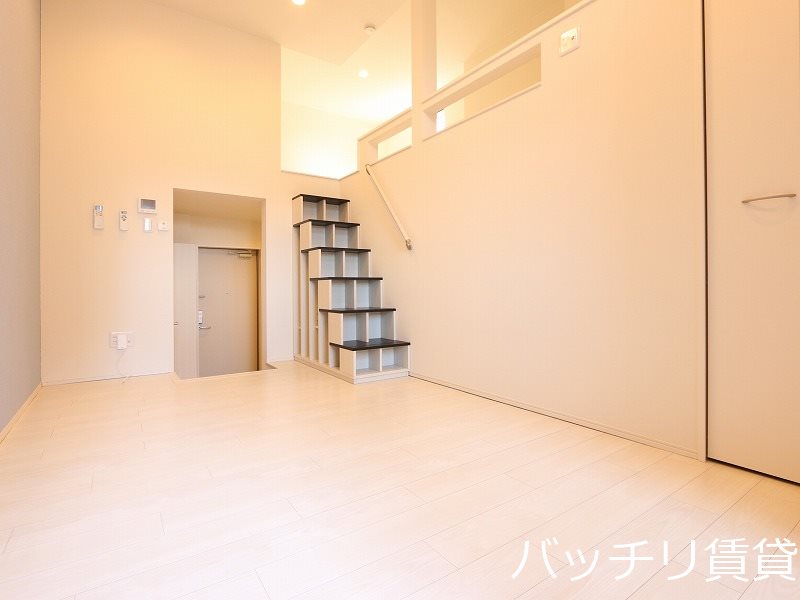 居室・リビング　別号室写真の為、現状を優先致します。