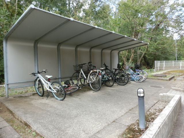 その他共有部分　敷地内の駐輪場です