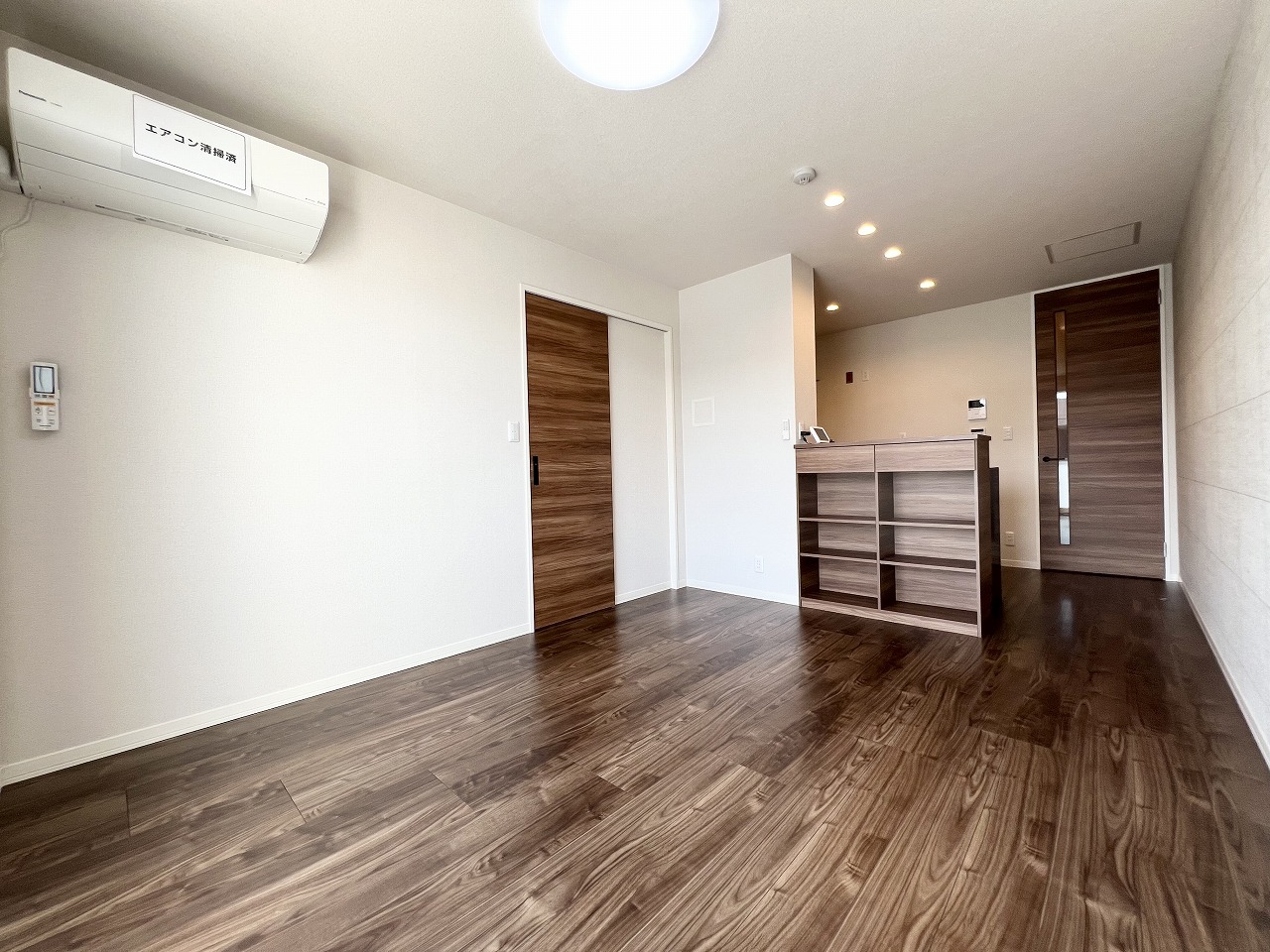 居室・リビング　※反転タイプ2階の写真です