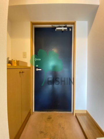 玄関　下駄箱もしっかりついてます！