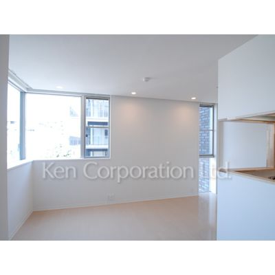 居室・リビング　同タイプ5階のお部屋を撮影。仕様が異なることがあります。