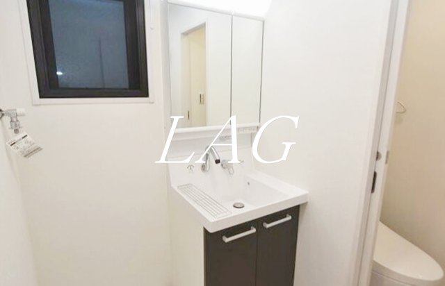 洗面設備　洗面台です。