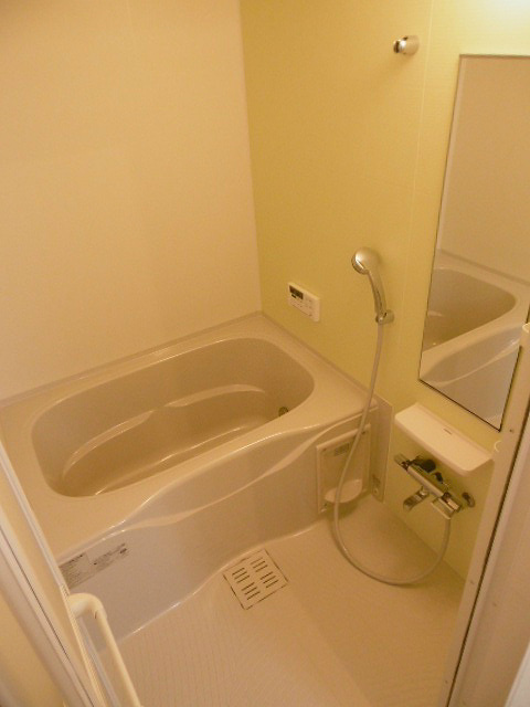 バス・シャワールーム　追い焚き機能・浴室換気乾燥機付きバス