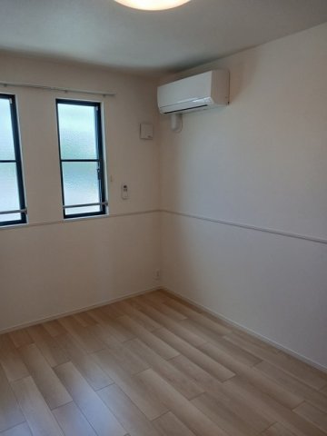 その他部屋・スペース　使い勝手のいい寝室です