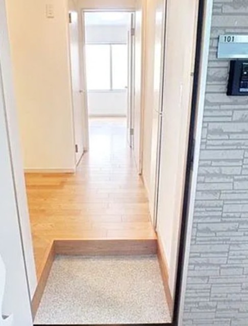 玄関　参考写真です。