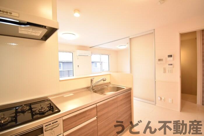 キッチン　うどん県のお部屋探しはうどん不動産へ うどんちゃんとLINE