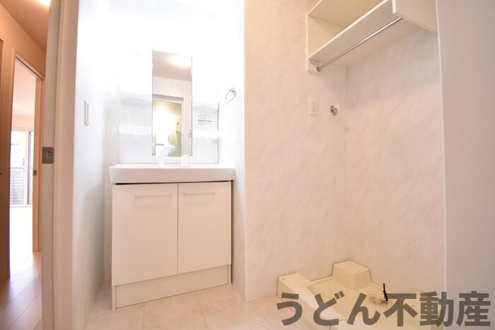 洗面設備　うどん県のお部屋探しはうどん不動産へ うどんちゃんとLINE