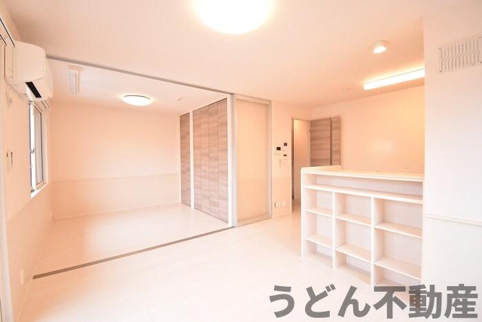 居室・リビング　うどん県のお部屋探しはうどん不動産へ うどんちゃんとLINE