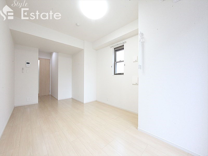 居室・リビング　内装