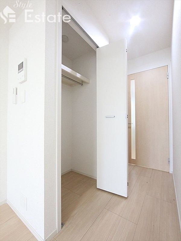 収納　クローゼット