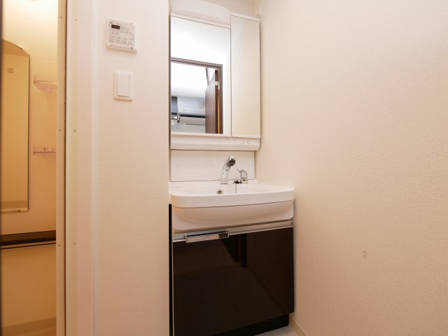 洗面設備　忙しい朝には欠かせない洗面所です