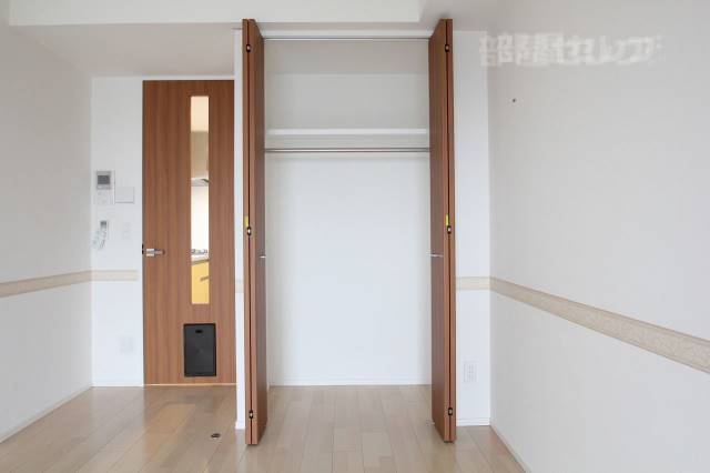 収納　たっぷりの収納スペースです。