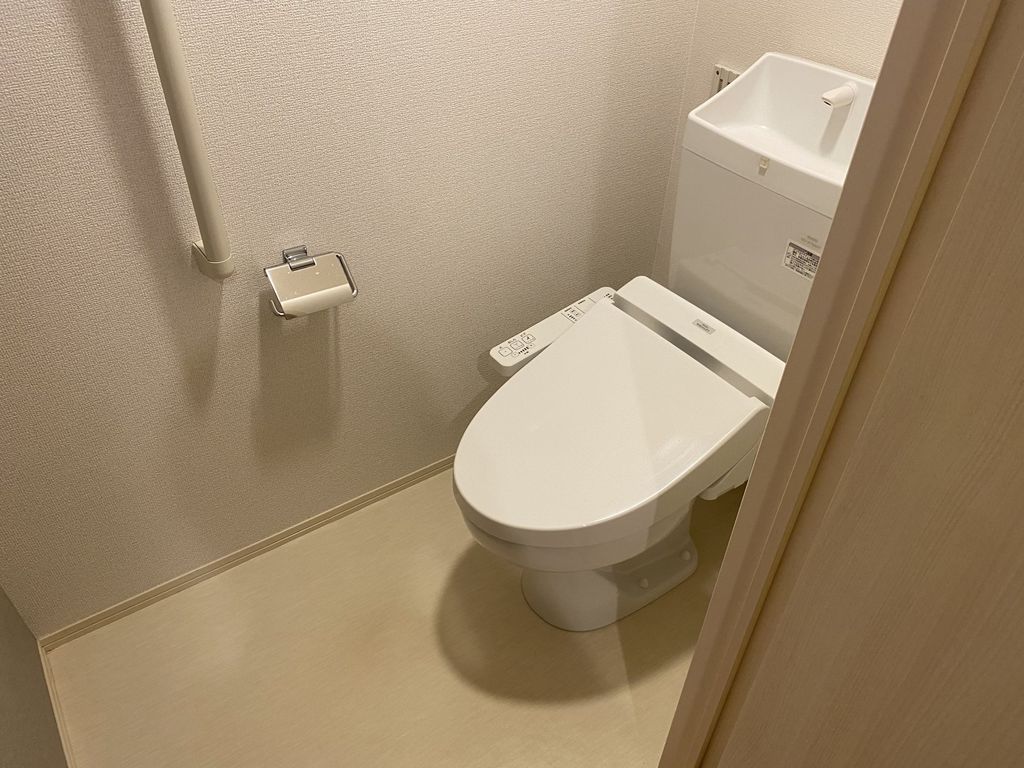 トイレ　トイレ