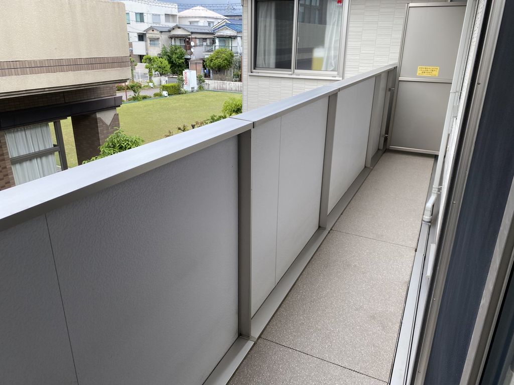 バルコニー　バルコニー