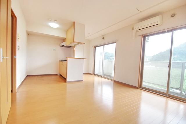 居室・リビング　★お問い合わせはタウンハウジングまで★