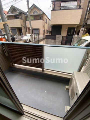 バルコニー　広々としたバルコニーです