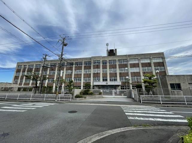 小学校　南大津小学校（小学校）まで1340m