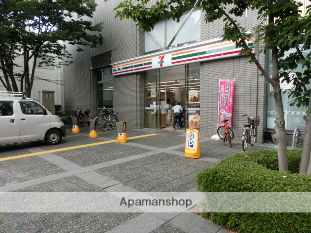 コンビニ　セブン－イレブン江坂公園前店（コンビニ）まで148m