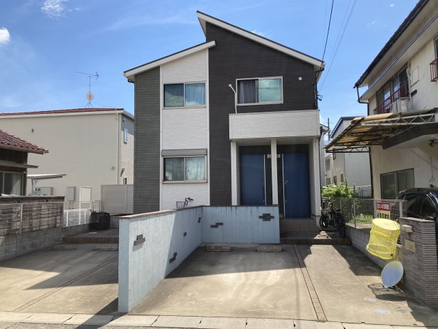 建物外観　ブリーゼ円明