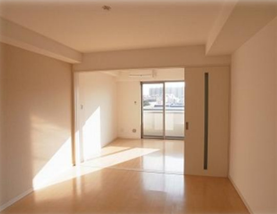 居室・リビング　他部屋の参考写真です。